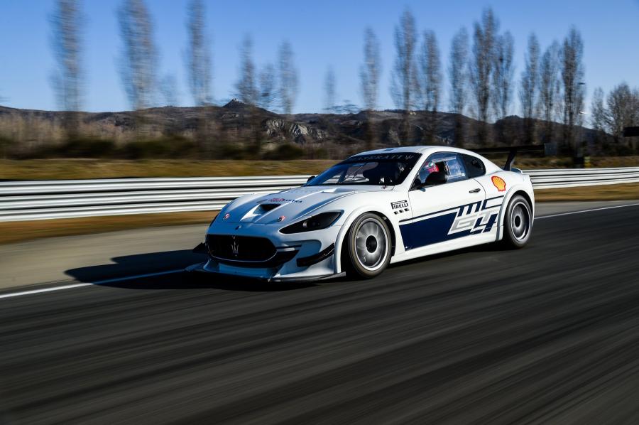  Maserati GranTurismo MC GT4 2018 года  (фото 6 из 6)
